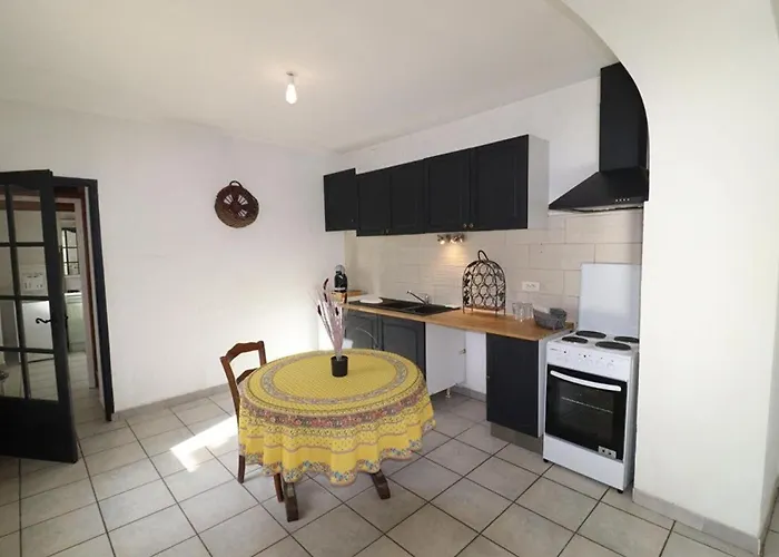 Des Songes Provençal - Tavel, Gard, France *